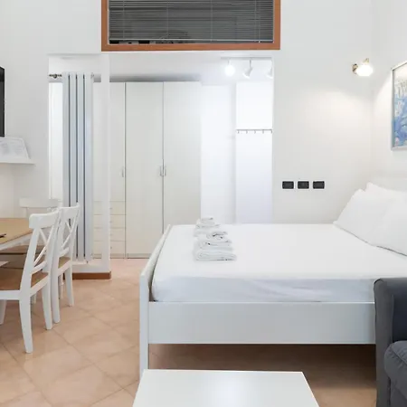 Italianway Easy - Grosseto 3 Appartement Milan